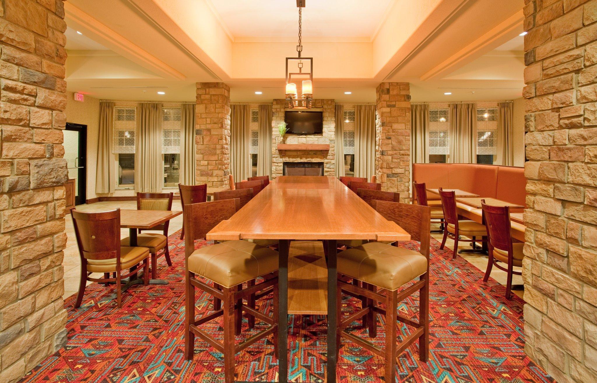 Holiday Inn Express & Suites Gallup East By Ihg Bagian luar foto