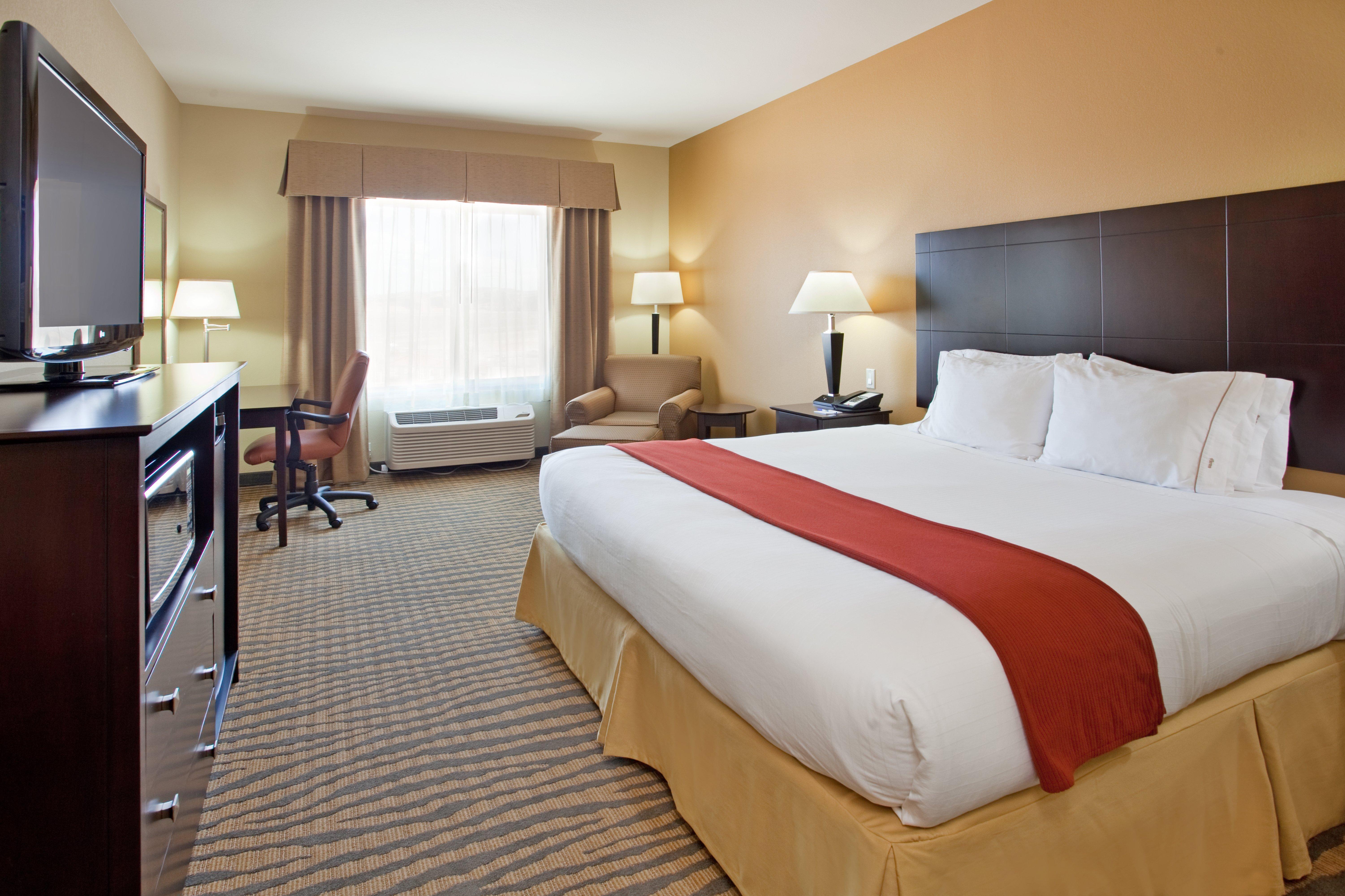 Holiday Inn Express & Suites Gallup East By Ihg Bagian luar foto