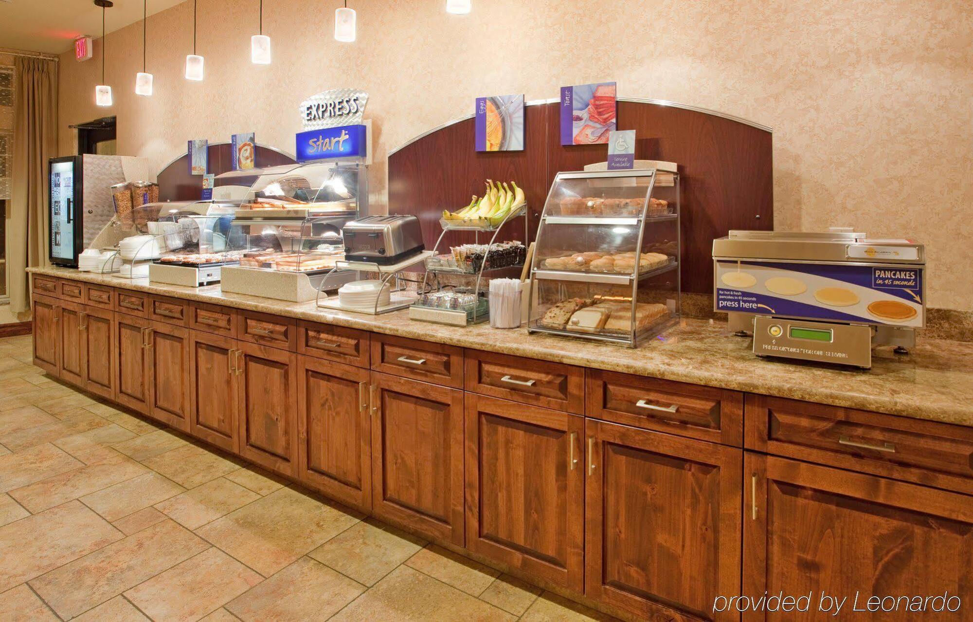 Holiday Inn Express & Suites Gallup East By Ihg Bagian luar foto